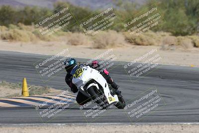 media/Nov-16-2025-Race Pace (Sun) [[8c5fa54630]]/Non Verified Riders (1st 20 Minutes)/2-Turn 10 (1010am)/